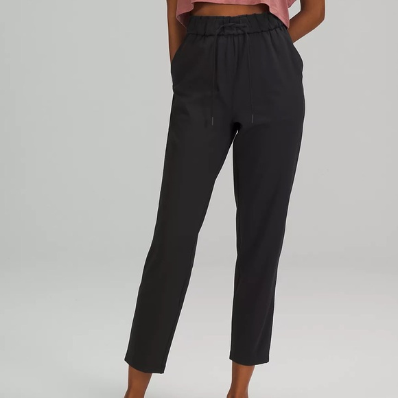 Lululemon Stretch High-Rise Pant 
Black SIZE 6 - Picture 1 of 3